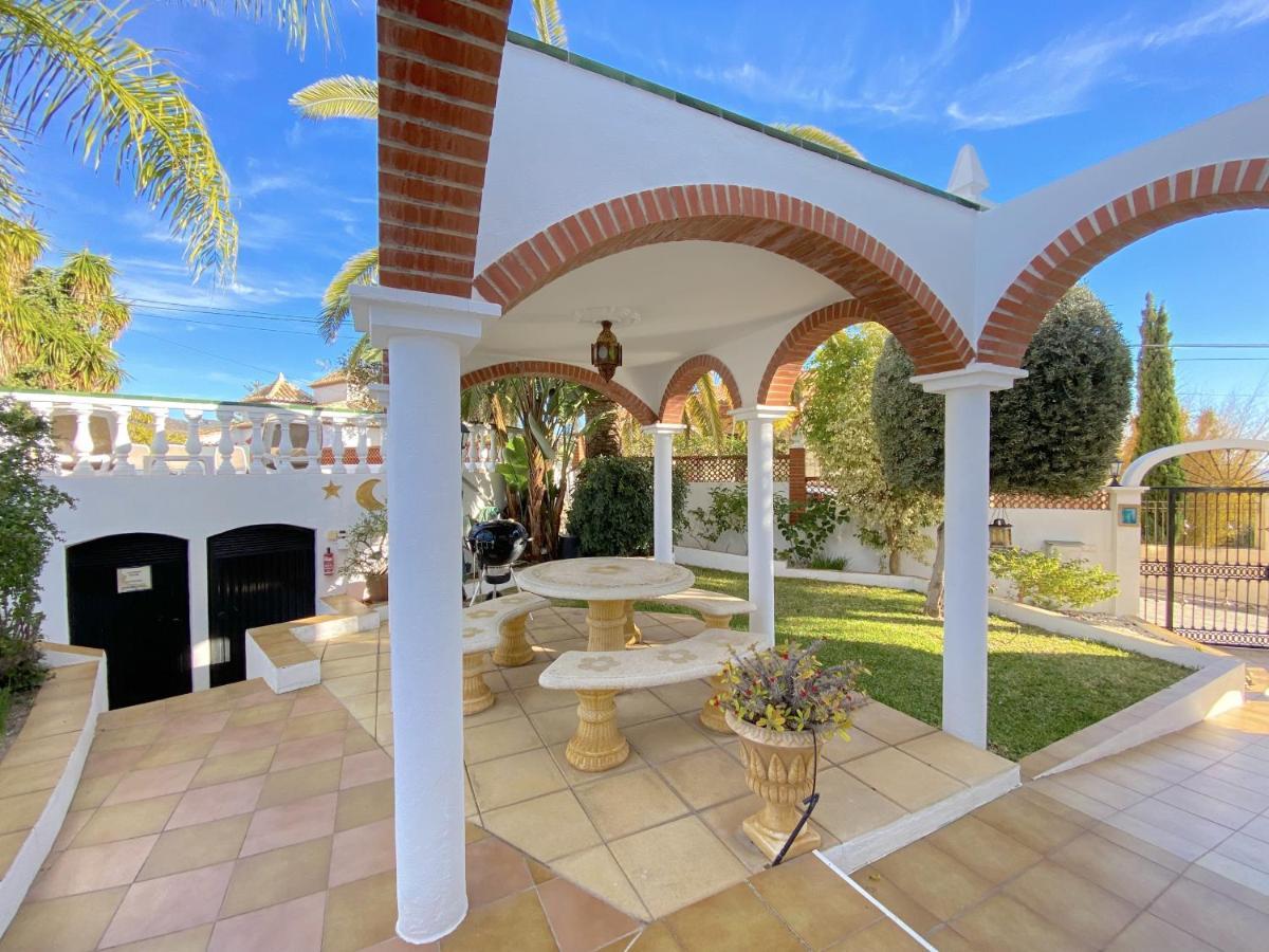 Villa Sandra Al Fresco Apartment Nerja Exterior photo