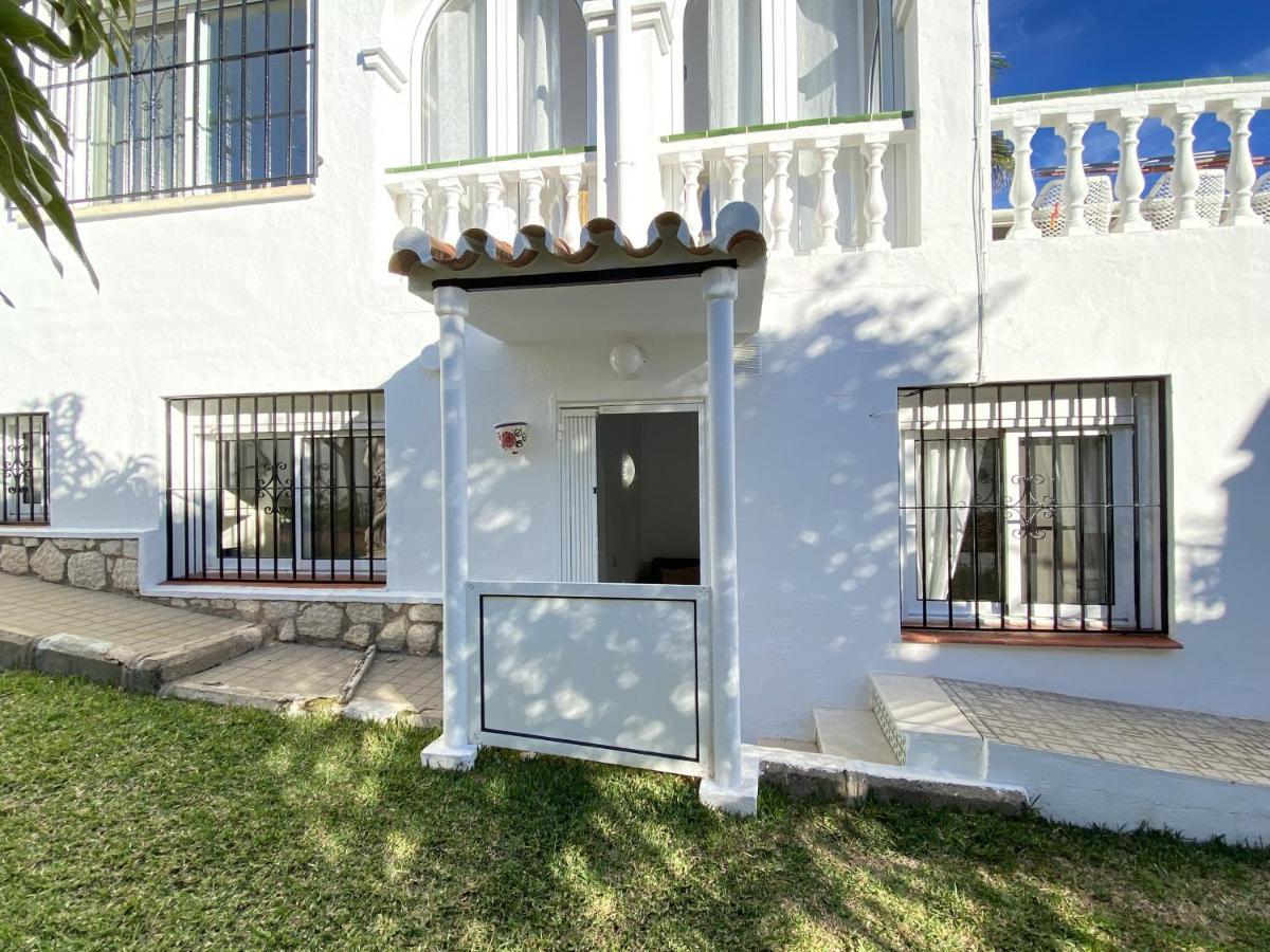 Villa Sandra Al Fresco Apartment Nerja Exterior photo